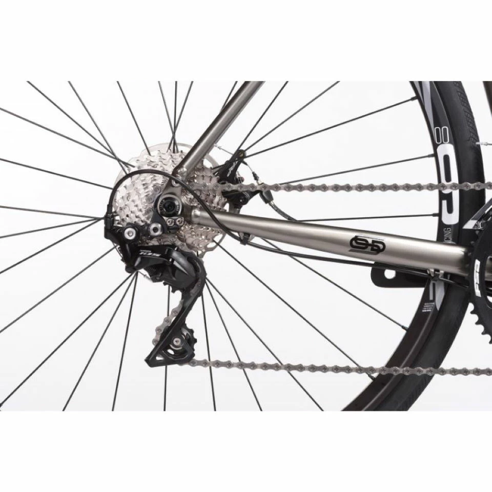 Orro Terra Gravel 105 R900 Flatbar Gravel Bike (2023) â Image 4